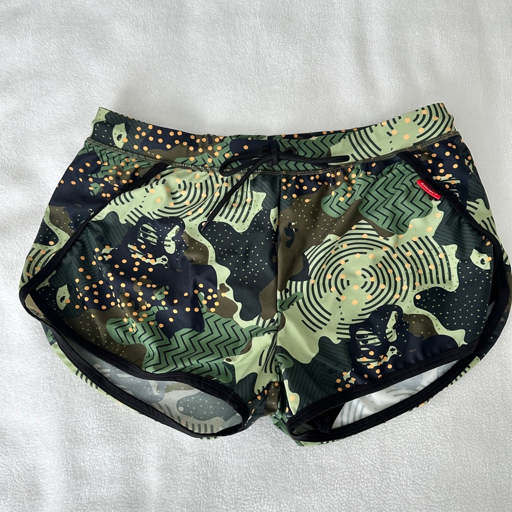 Men’s Aimpact Green and Black Swim Trunks with lining